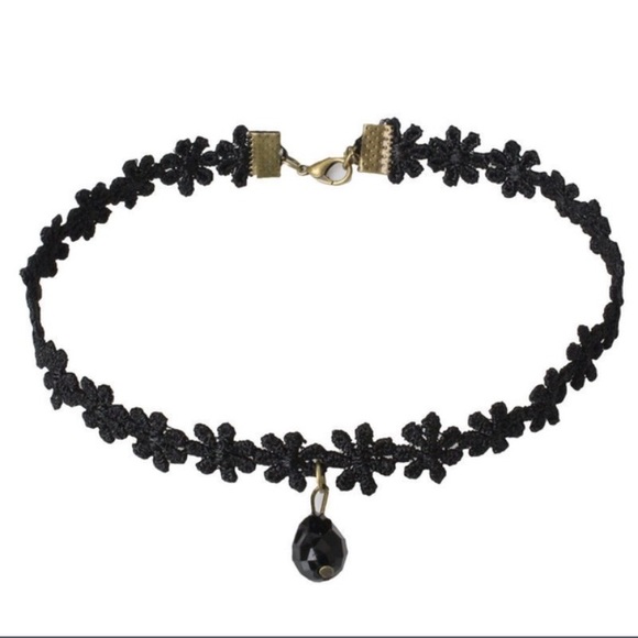 Glitterlux Jewelry - 3/$30 Super cute choker!